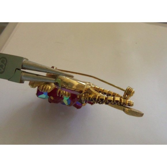 Mid-Century Aurora Borealis Rhinestone Brooch - Picture 5 of 9